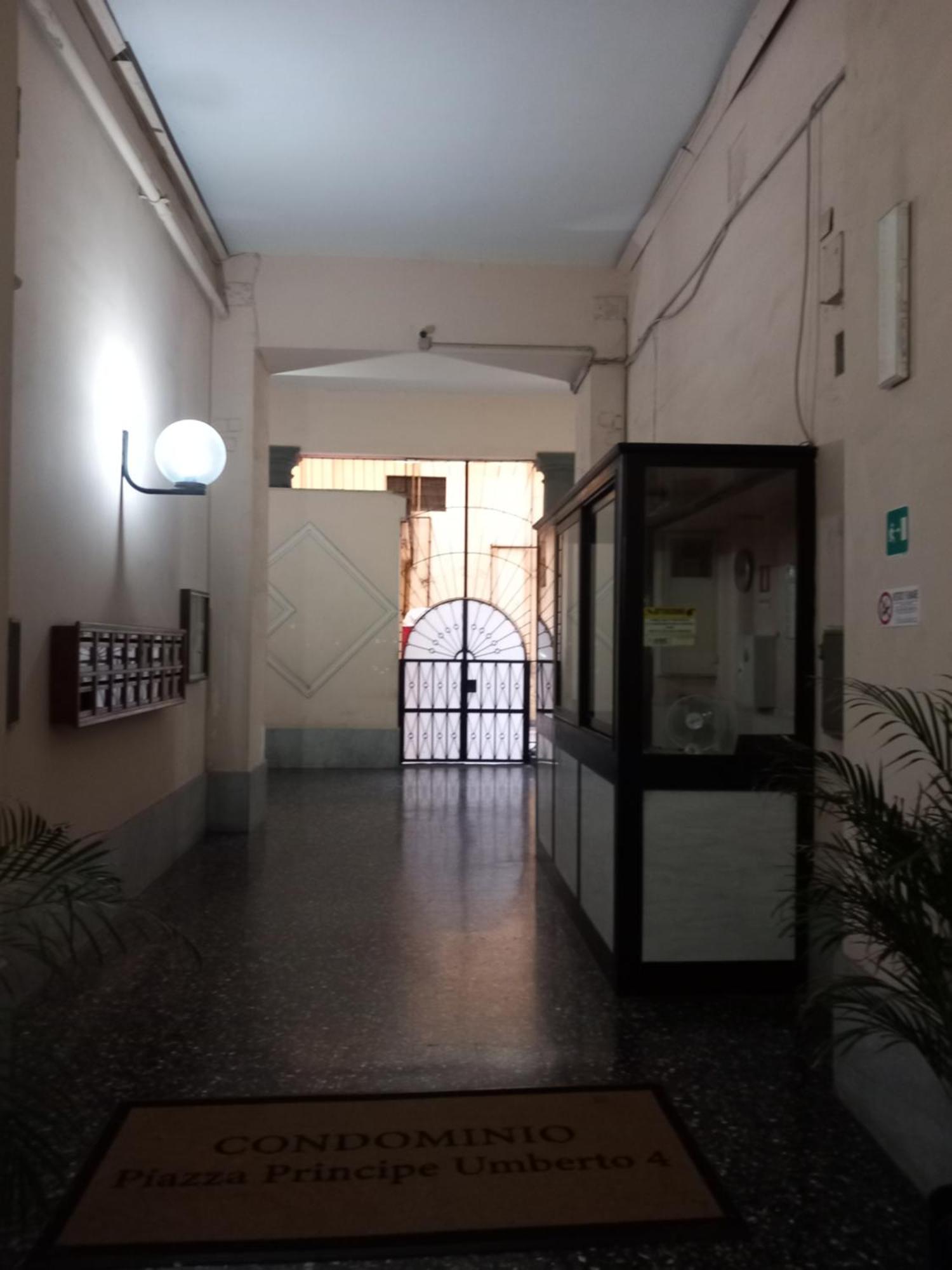 Hotel Casa Surunova à Naples Extérieur photo